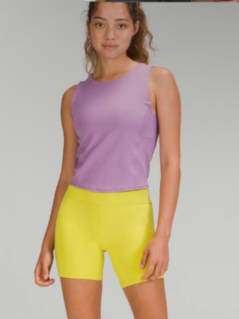 Lululemon Nulu Twist-Back Yoga Tank Top *Light Support, C/D Cups - Sz 2
